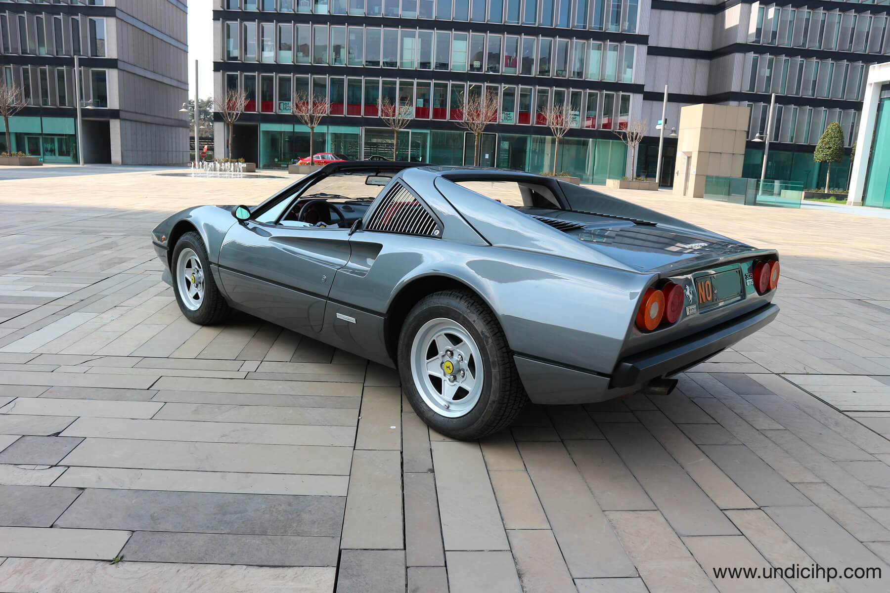 Ferrari 308 GTS Grigio Ferro