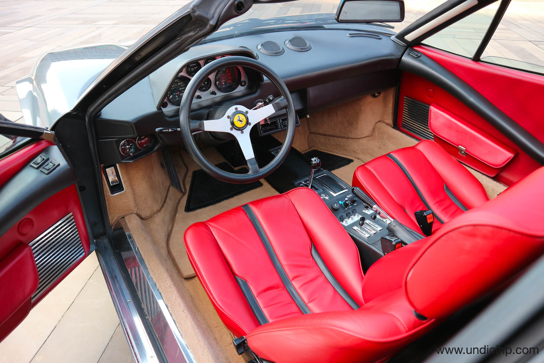 Ferrari 308 GTS Grigio Ferro