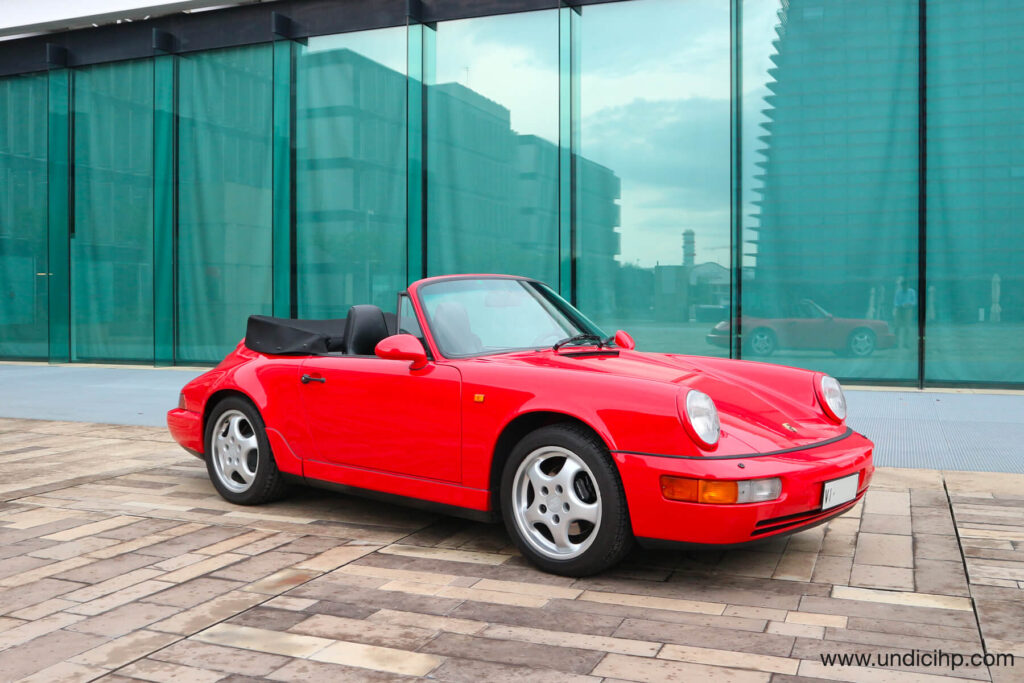 Porsche 964 Carrera 4 Cabriolet